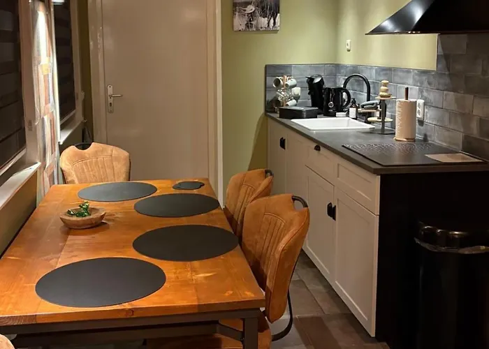 Bed & Breakfast In Two