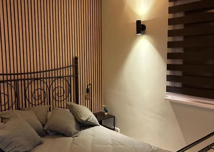 In Two Отель типа 